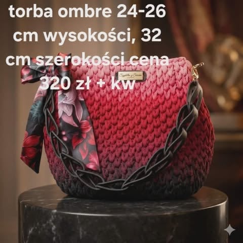 Red quilted shoulder bag with black chain handles displayed on dark stand, product photo with Polish text showing dimensions and price